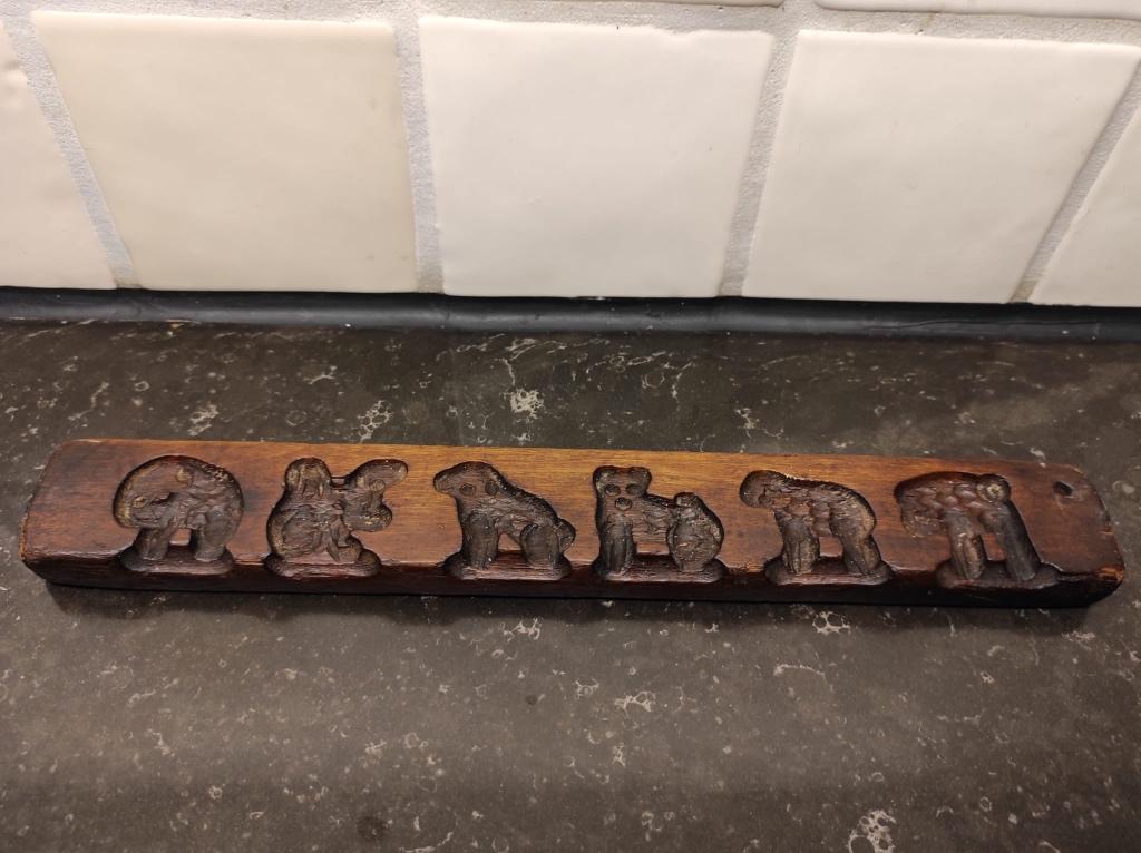 Antieke suikerbeesten mal (helft) / speculaasplank ca 1880, Ophalen of Verzenden