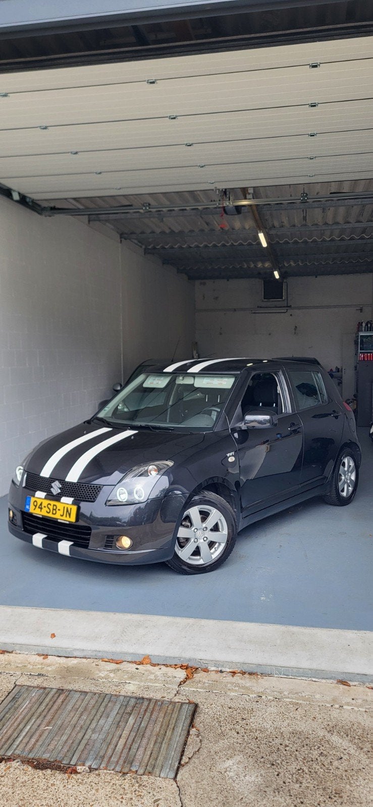 Suzuki Swift 1.5 5D 2006 Zwart, Auto's, Voorwielaandrijving, 40 €/maand, Zwart, 4 cilinders