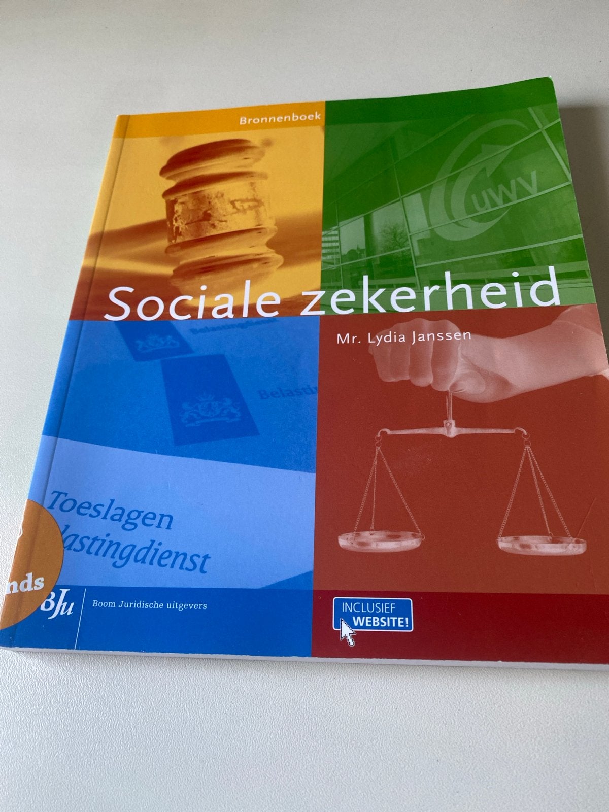 Bronnenboek Sociale Zekerheid - Mr. Lydia Janssen, Ophalen of Verzenden, Gamma, Zo goed als nieuw, HBO