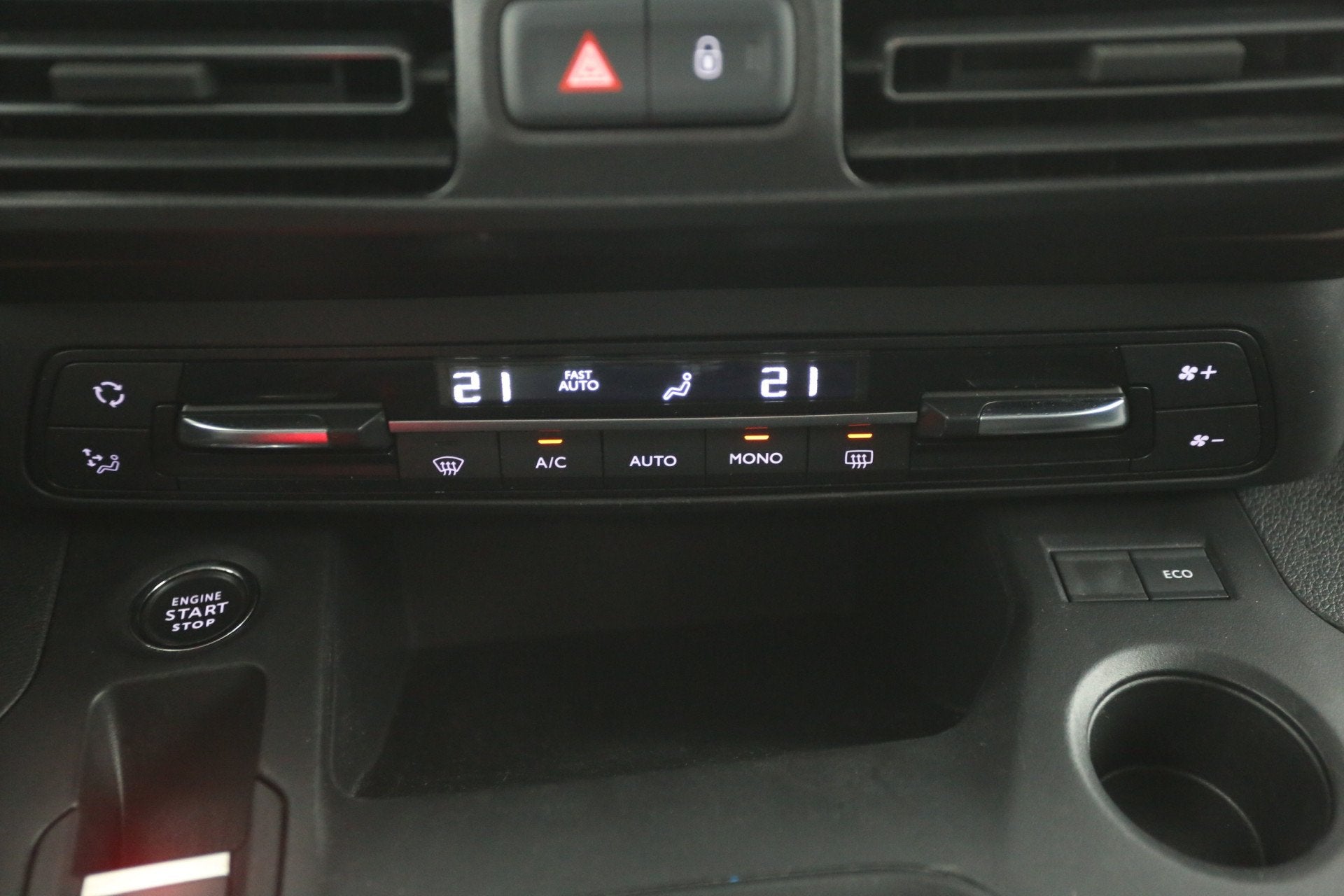 Foto 23 van Peugeot Rifter 1.2 Puretech L2 GT 7p. 131PK | Automaat | Cli
