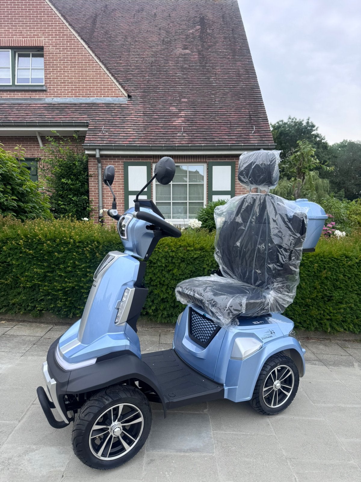 Nieuw Scootmobiel Falcon 20km/u met uitneembare lithium accu, Diversen, Rolstoelen, Ophalen of Verzenden, Nieuw, Elektrische rolstoel