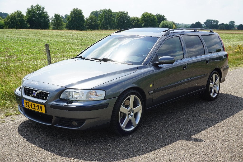 Volvo V70 2.5 R 6-SPEED, Sleeved, Atacama, Auto's, Volvo, 1800 kg, 2521 cc, Handgeschakeld, Vierwielaandrijving