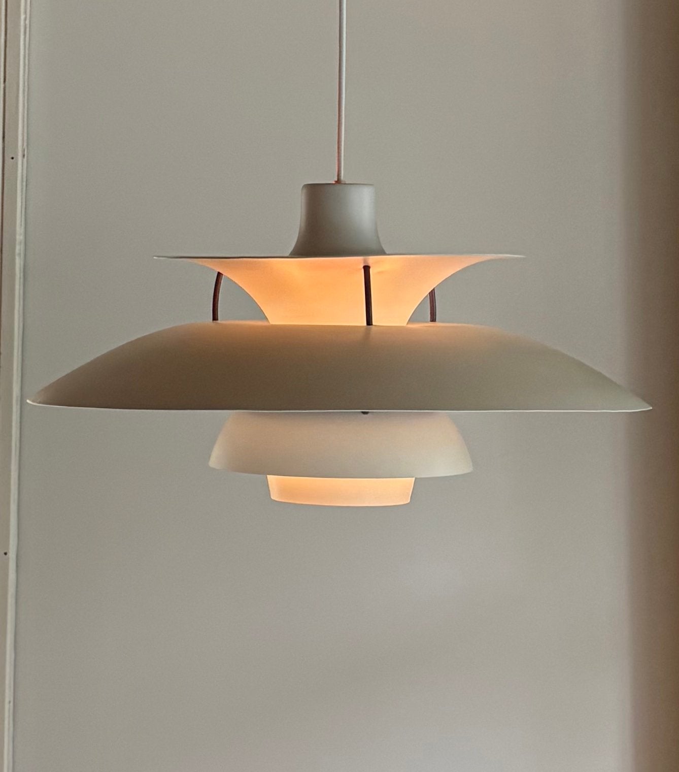 Louis Poulsen PH5 (meerdere op voorraad), Huis en Inrichting, Lampen | Hanglampen, Deens Design PH5 PH80, Zo goed als nieuw, X