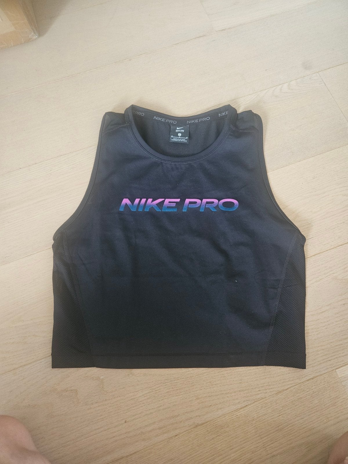 Nike Pro Dri-FIT Crop Top Zwart Maat M, Kleding | Dames, Sportkleding, Maat 38/40 (M), Zwart, Nike, Ophalen of Verzenden