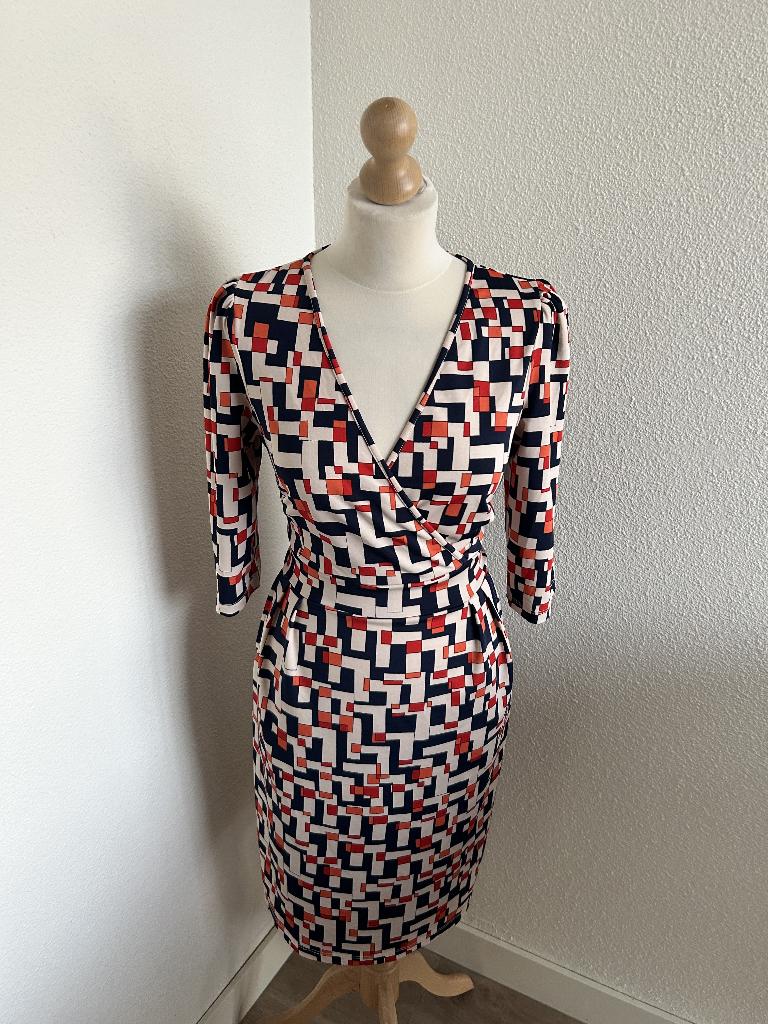 King Louie maat L grafische tulip cross dress 2853, Kleding | Dames, Jurken, Maat 42/44 (L), Ophalen of Verzenden, Zo goed als nieuw
