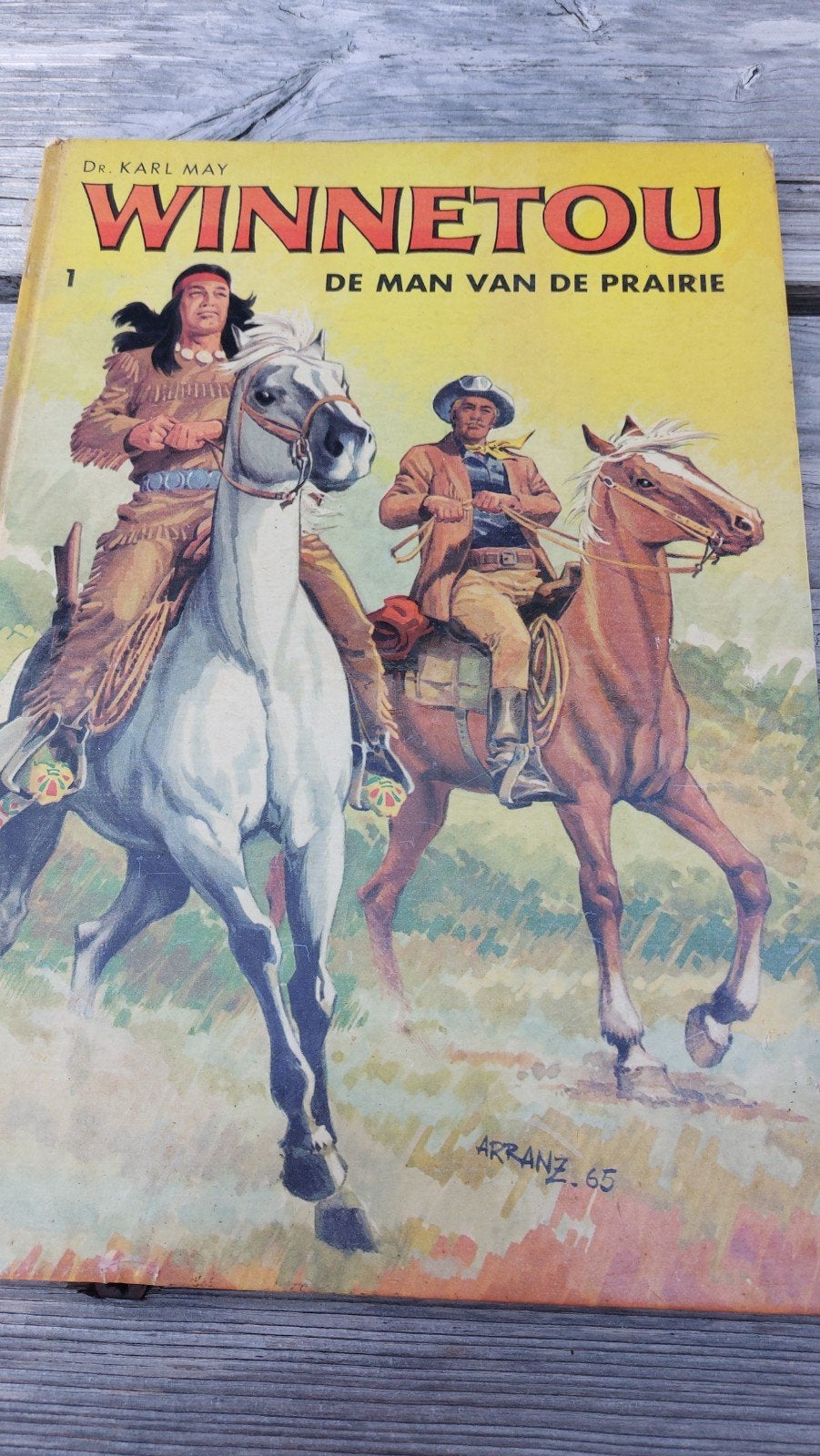 Stripboek -- Winnetou - De man van de prairie --, Eén stripboek, Ophalen of Verzenden, Gelezen, Dr. Karl May
