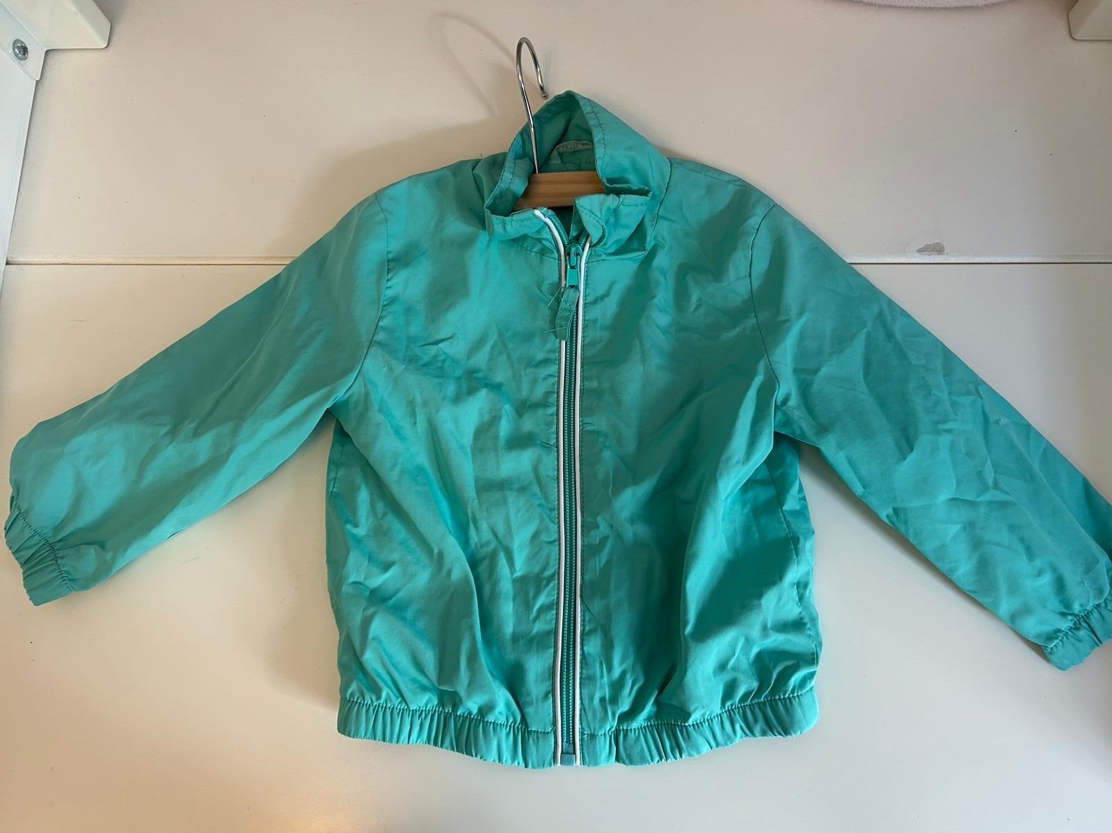 Turquoise jasje maat 86, Ophalen of Verzenden, Zo goed als nieuw, Jongetje of Meisje, Jasje