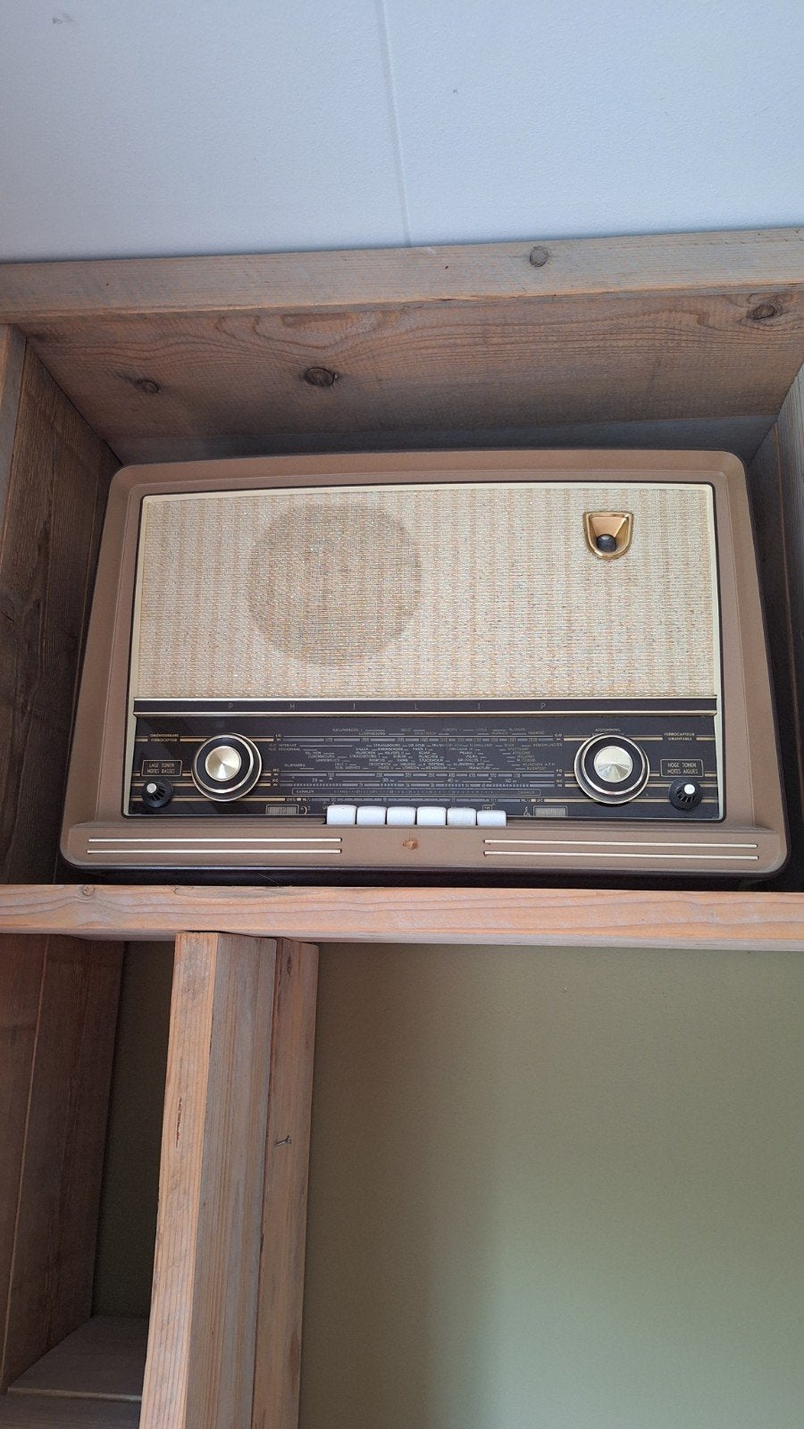 Oude Philips Radio - Klusproject (51x34x24cm), Ophalen, Niet werkend, Radio