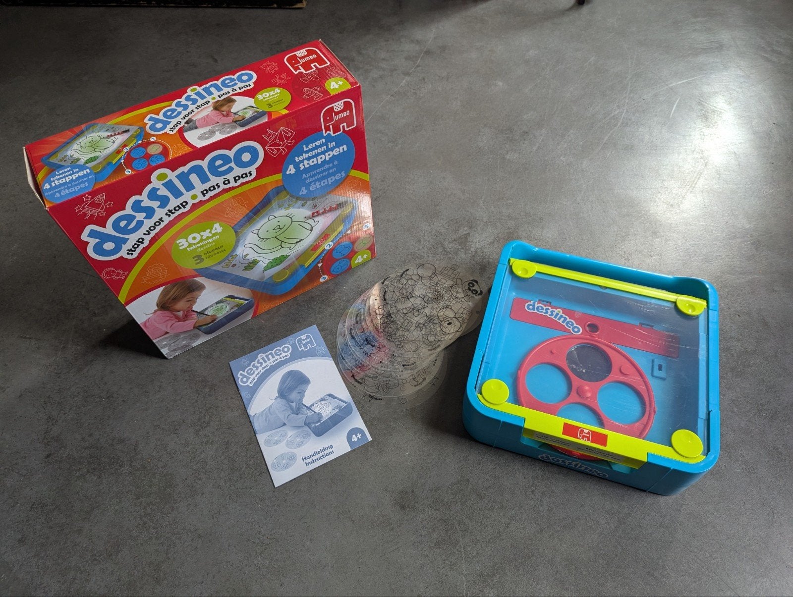 Jumbo Dessineo Stap voor Stap Tekenprojector, Ophalen of Verzenden, Zo goed als nieuw, Knutselen, Met licht