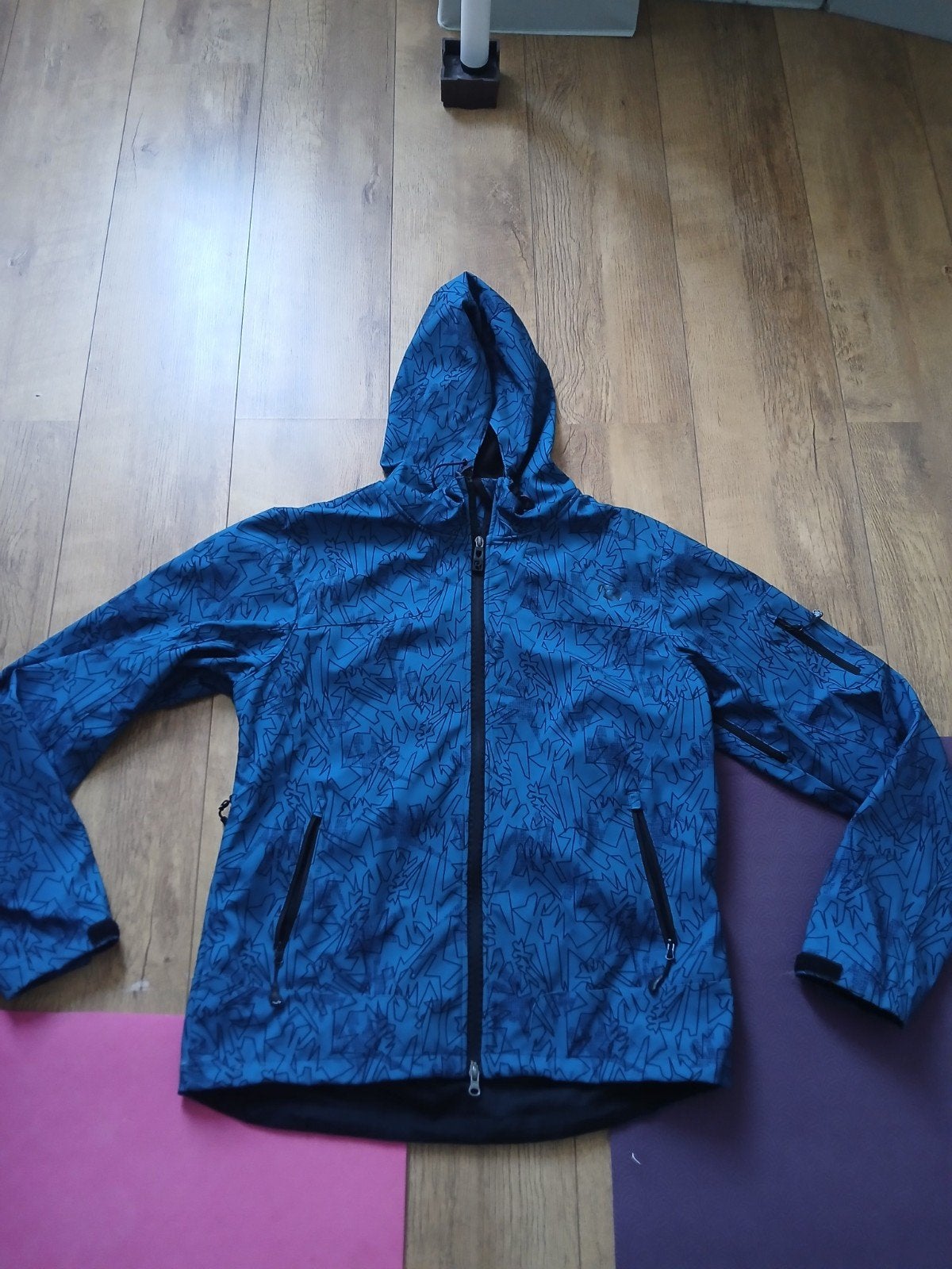 Tecwear Softshell Jas Maat M 38/40 Blauw met print, Maat 38/40 (M), Tecwear, Blauw, Ophalen of Verzenden