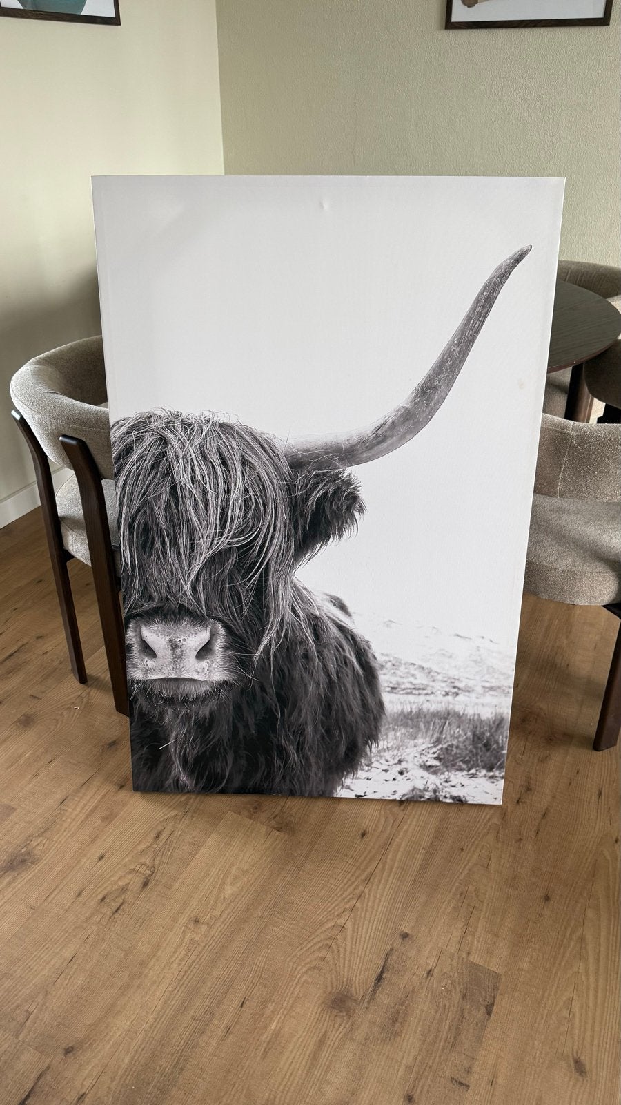 Schilderij Schotse Hooglander - Zwart Wit - 117x76 cm, Antiek en Kunst, Ophalen, Dieren, Print, Op houten frame