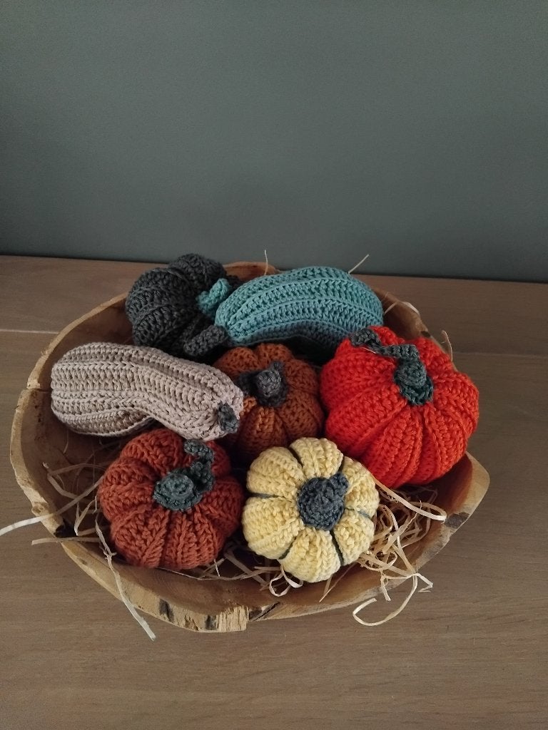 hand gehaakte pompoenen / sierfruit 7 stuks, Ophalen of Verzenden, Nieuw, Haken, Wol of Garen