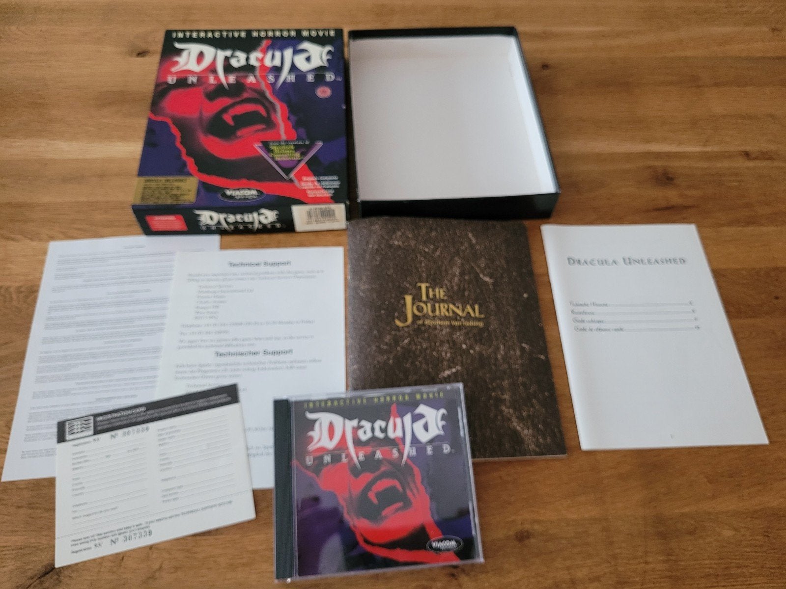 Dracula Unleashed (1993) - PC Big Box, 1 speler, Racen en Vliegen, Ophalen of Verzenden, Zo goed als nieuw
