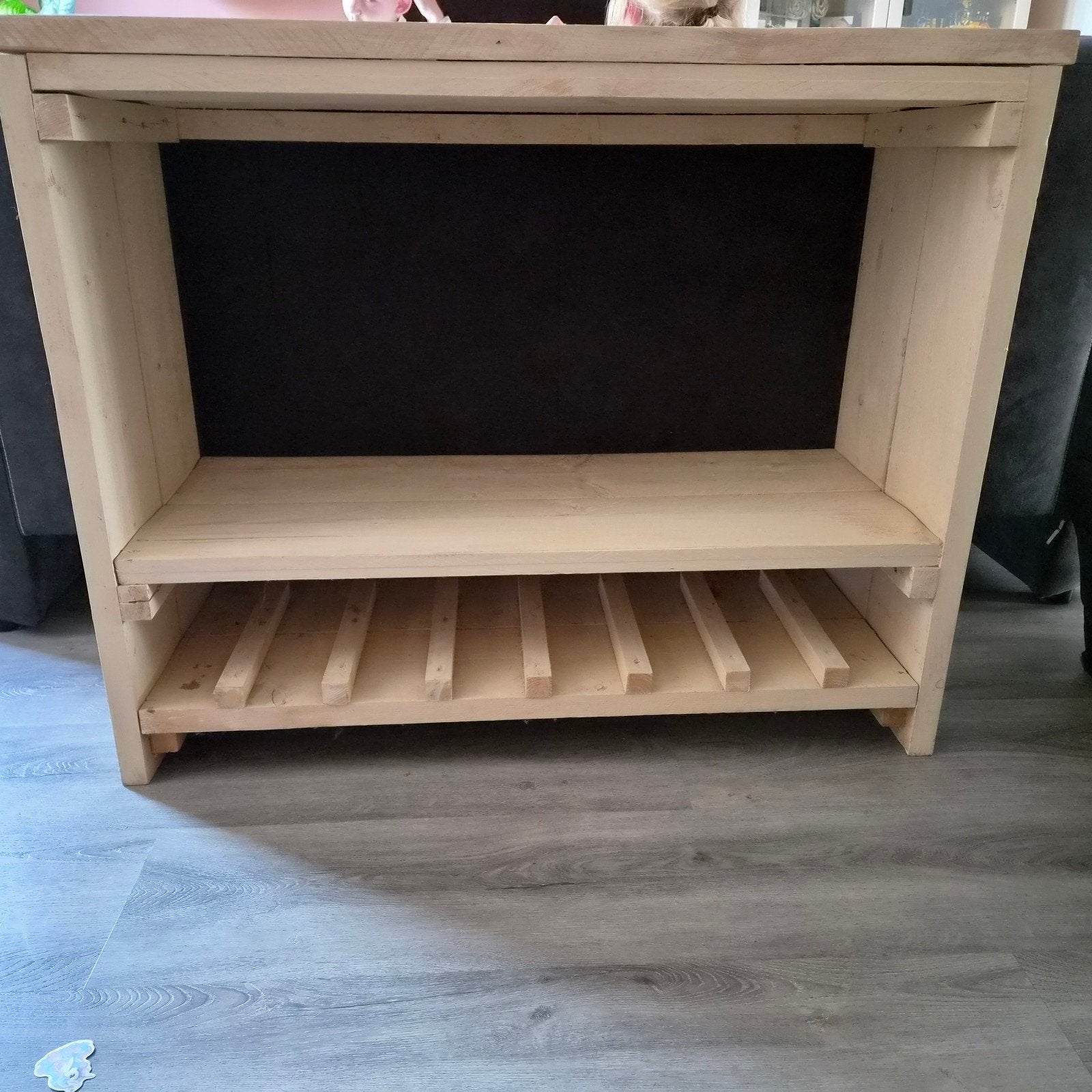 Houten wijnrek / side table, Huis en Inrichting, Ophalen, Gebruikt, Hout, 75 – 100