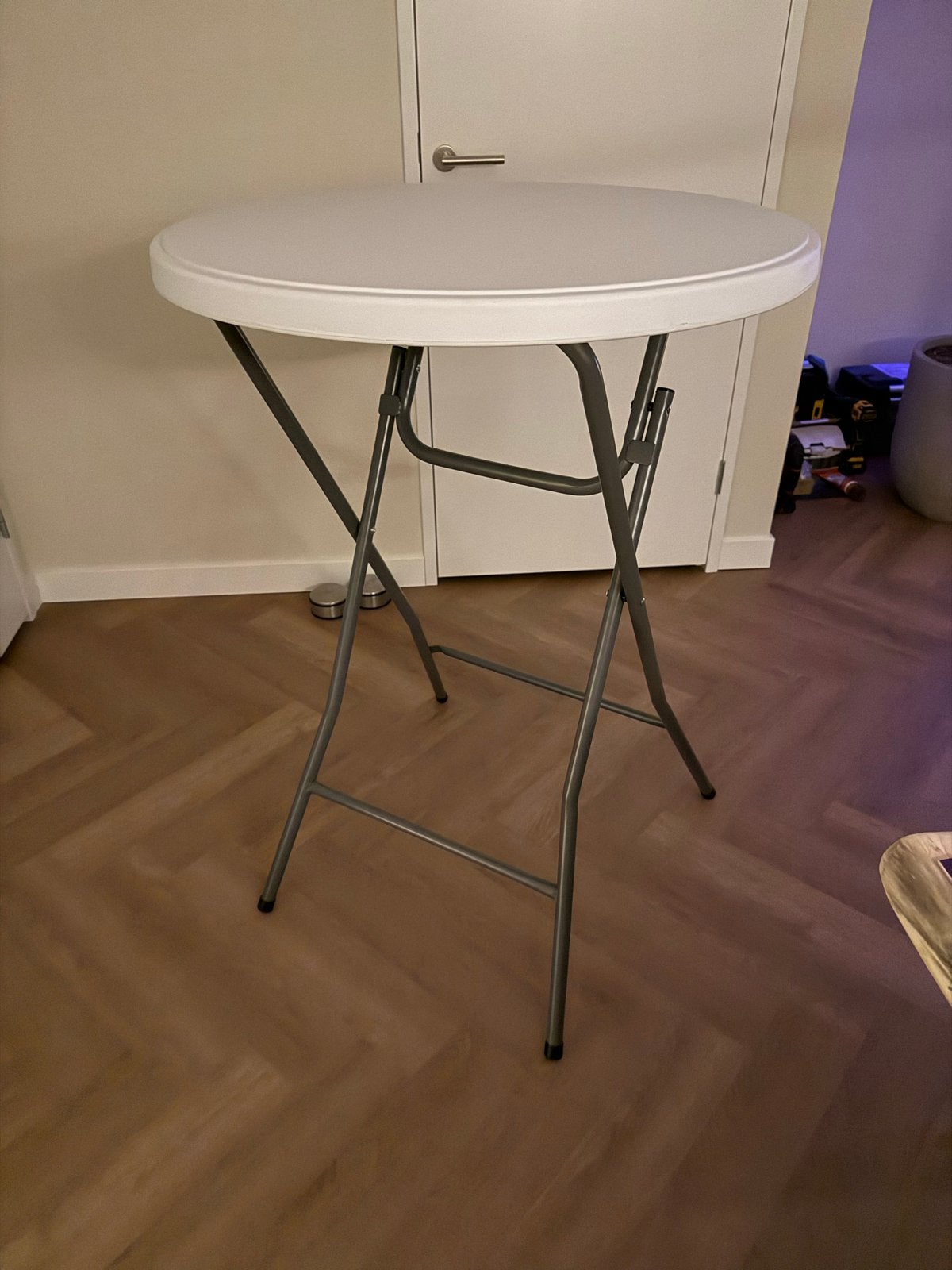 3 statafels te huur met hoezen (wit en zwart), Ophalen, Nieuw