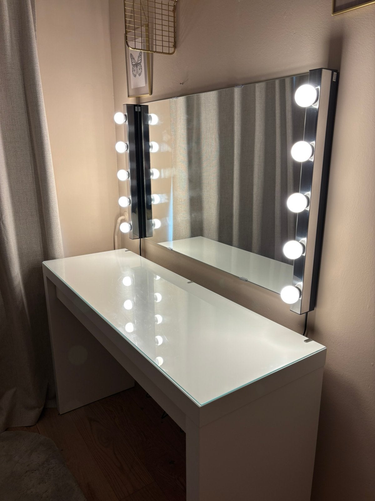 IKEA make-up/toilettafel MET spiegel en lampen, Ophalen, Zo goed als nieuw, 50 tot 100 cm, Minder dan 100 cm