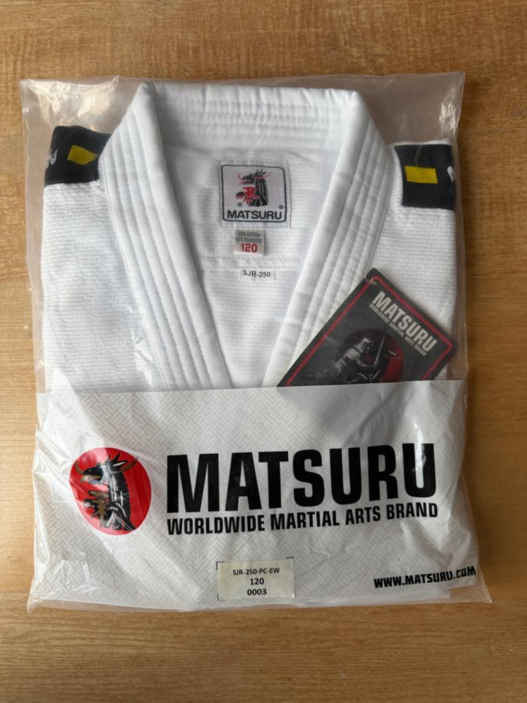 Nieuw Matsuru Judo/Jiu-Jitsu Pak Maat 120, Sport en Fitness, Vechtsporten en Zelfverdediging, Maat XS of kleiner, Judo, Ophalen of Verzenden