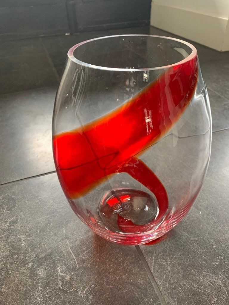 Design vaas met rode streep mondgeblazen, Ophalen of Verzenden, Zo goed als nieuw, Overige kleuren, Glas