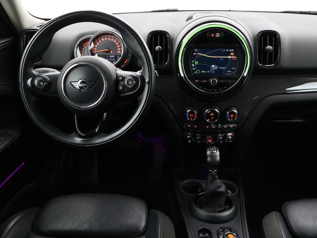 MINI Countryman 1.5 COOPER 136 PK ALL4 4WD AUT. + TREKHAAK 1, Automaat, 136 pk, Gebruikt, Countryman