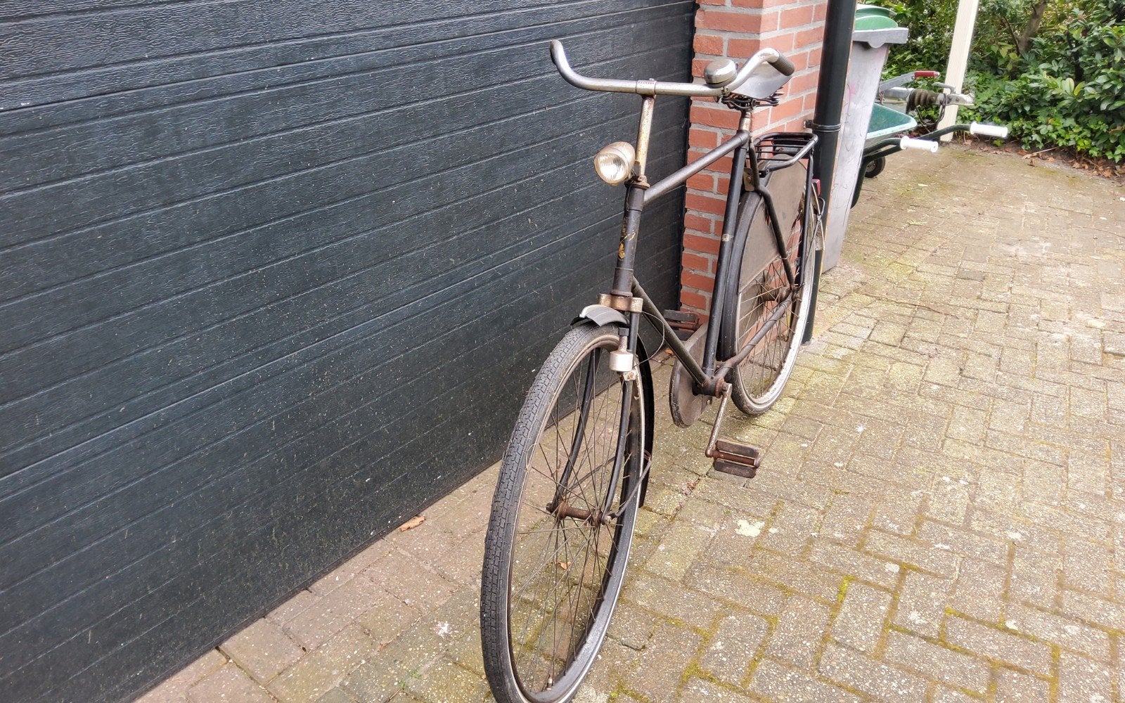 Oude fiets met 28 inch wielen en Brooks zadel, Fietsen en Brommers, Ophalen, Terugtraprem, Gebruikt, Fongers  1955