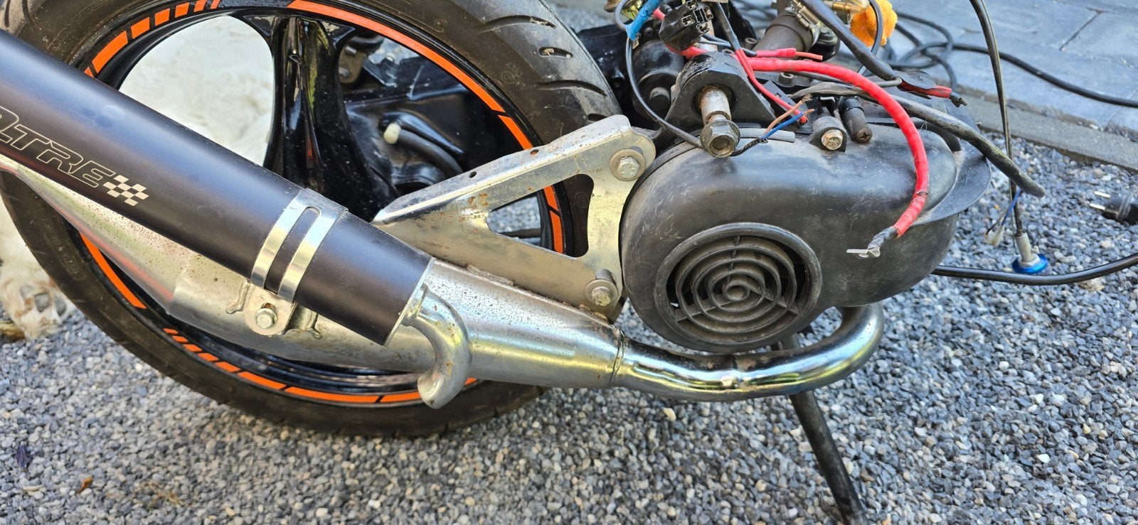 2x Yamaha why in onderdelen minarelli horizontaal, Ophalen of Verzenden, Zo goed als nieuw, Blok