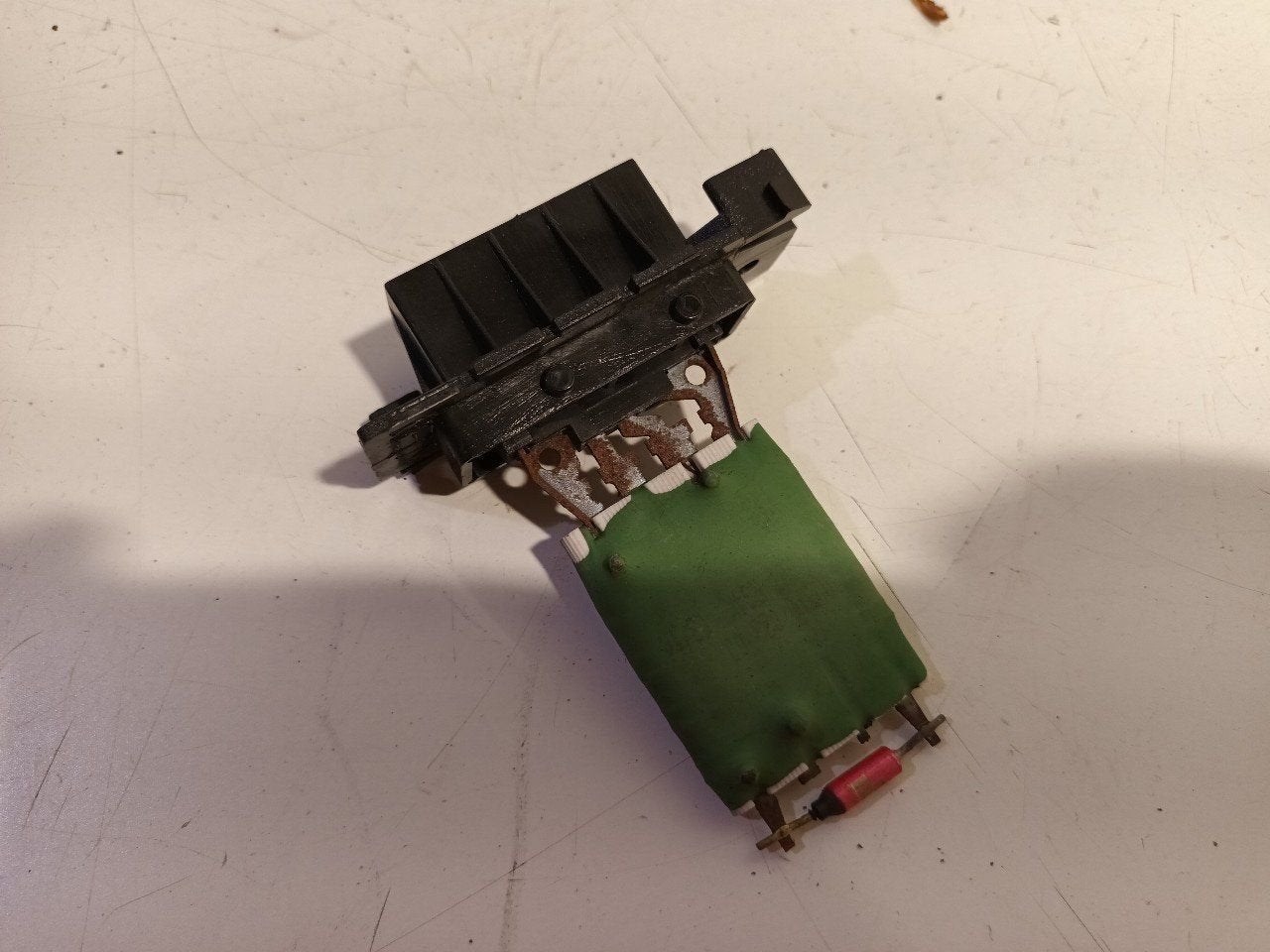 Kachelweerstand Fiat Punto, Onderdelen@venauto.nl, Van der Ven Autorecycling B.V., Gebruikt, Ettenseweg 76, 4706 PB Roosendaal, The Netherlands