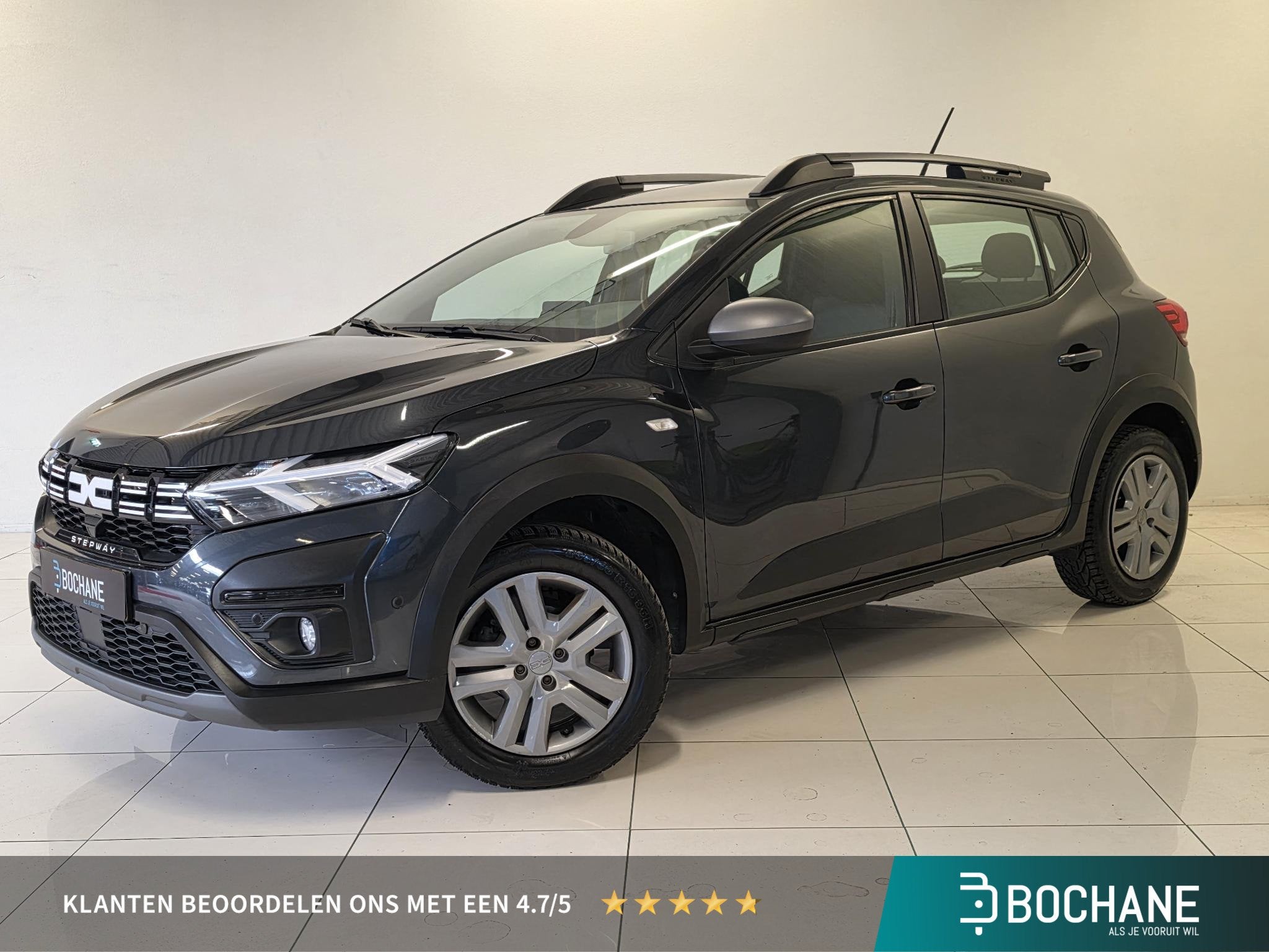 Dacia Sandero Stepway 1.0 TCe 90 Comfort | Navigatie | Achte, Stof, Met garantie (alle), 91 pk, Grijs