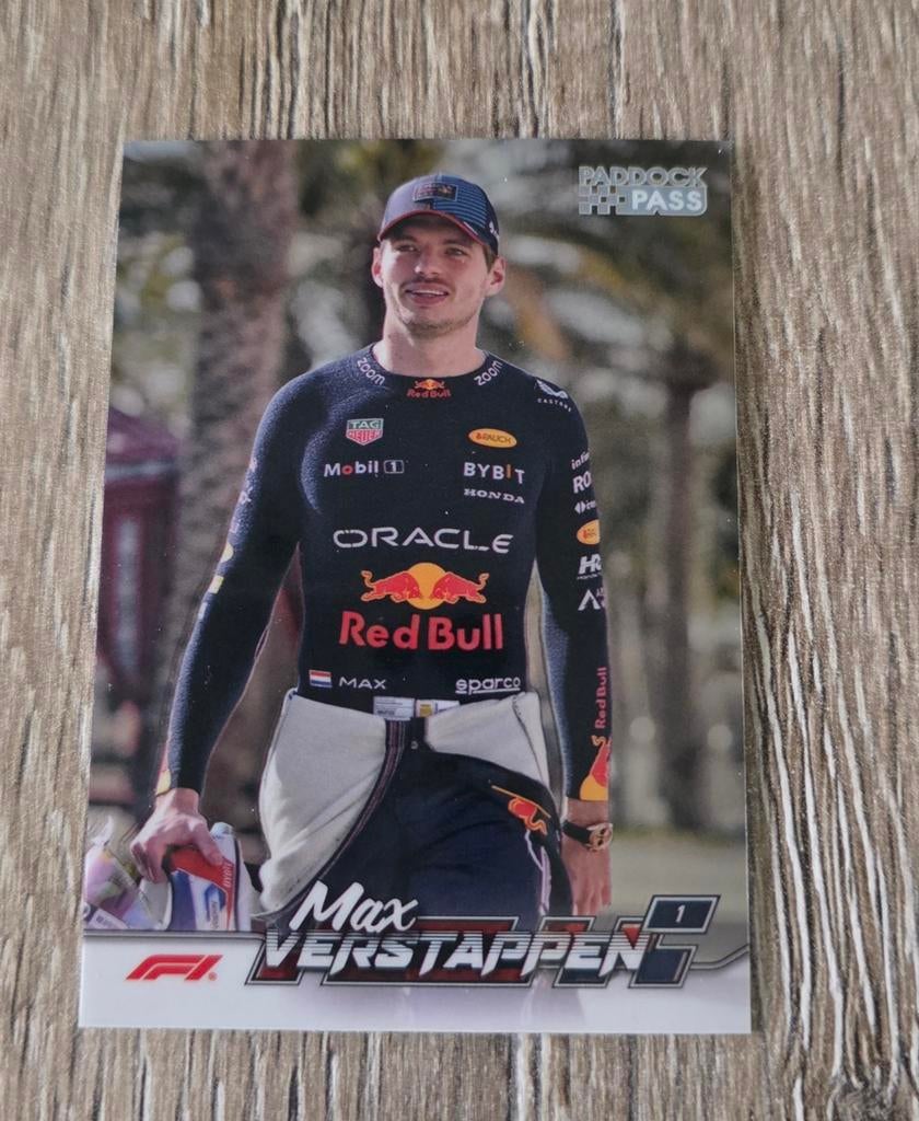 TE KOOP: Topps Paddock Pass 2024 | Foil | Verstappen, Verzamelen, Automerken, Motoren en Formule 1, Ophalen of Verzenden, Nieuw