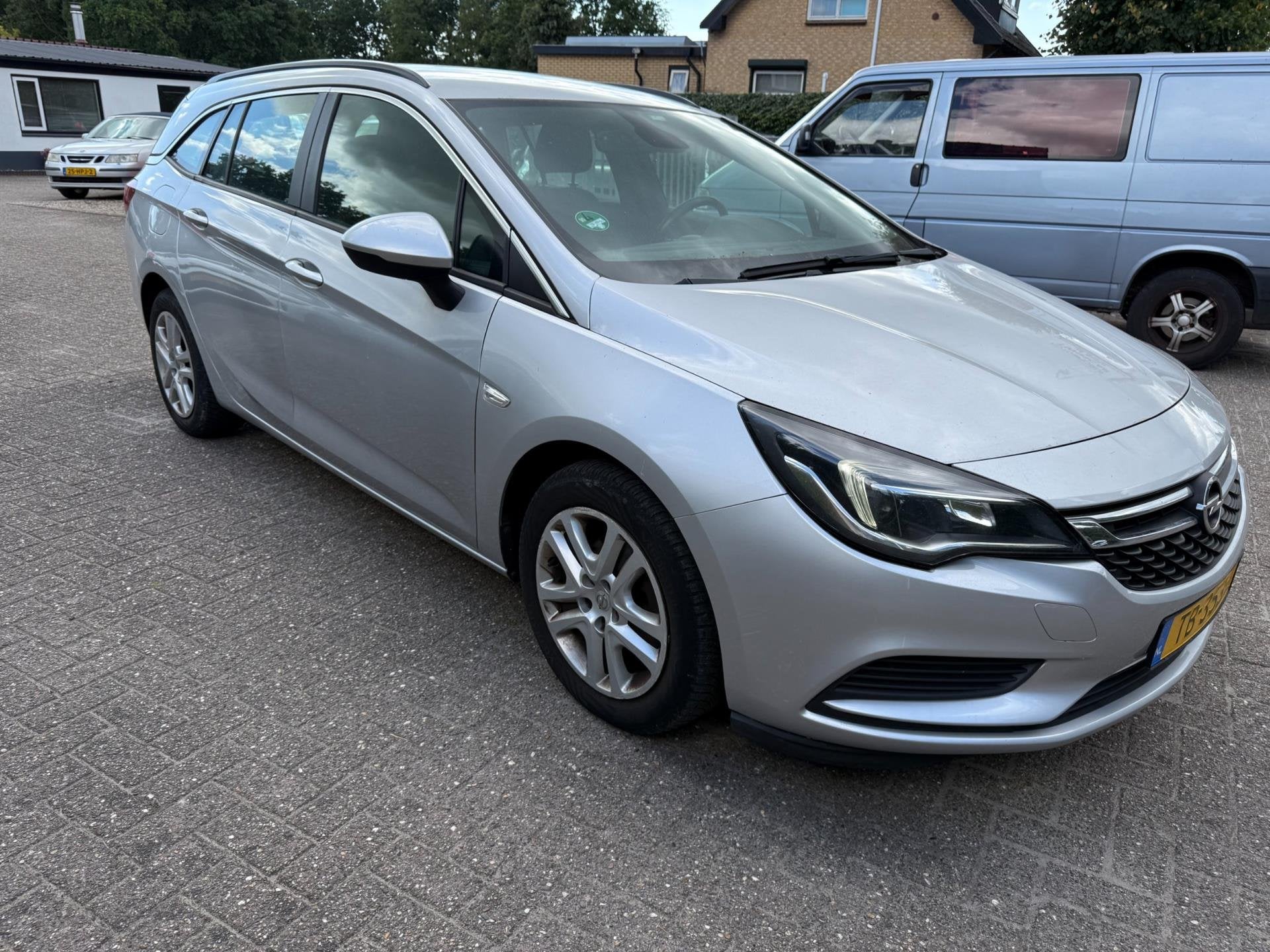 Opel Astra Sports Tourer 1.6 CDTI Business+ ECC NAVI APPLE C, Auto's, Opel, Voorwielaandrijving, Parkeersensor, Stof, Gebruikt