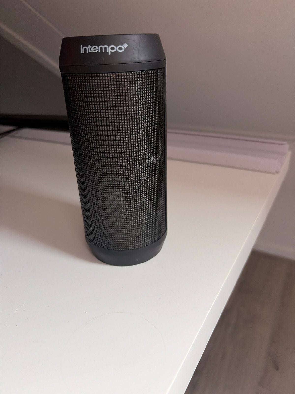 Intempo draagbare Bluetooth speaker met lichteffecten, Overige merken, Gebruikt, Ophalen of Verzenden, Draagbare speaker