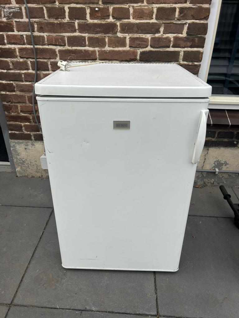 Tafel model koelkast, Minder dan 75 liter, Ophalen, Gebruikt, Zonder vriesvak