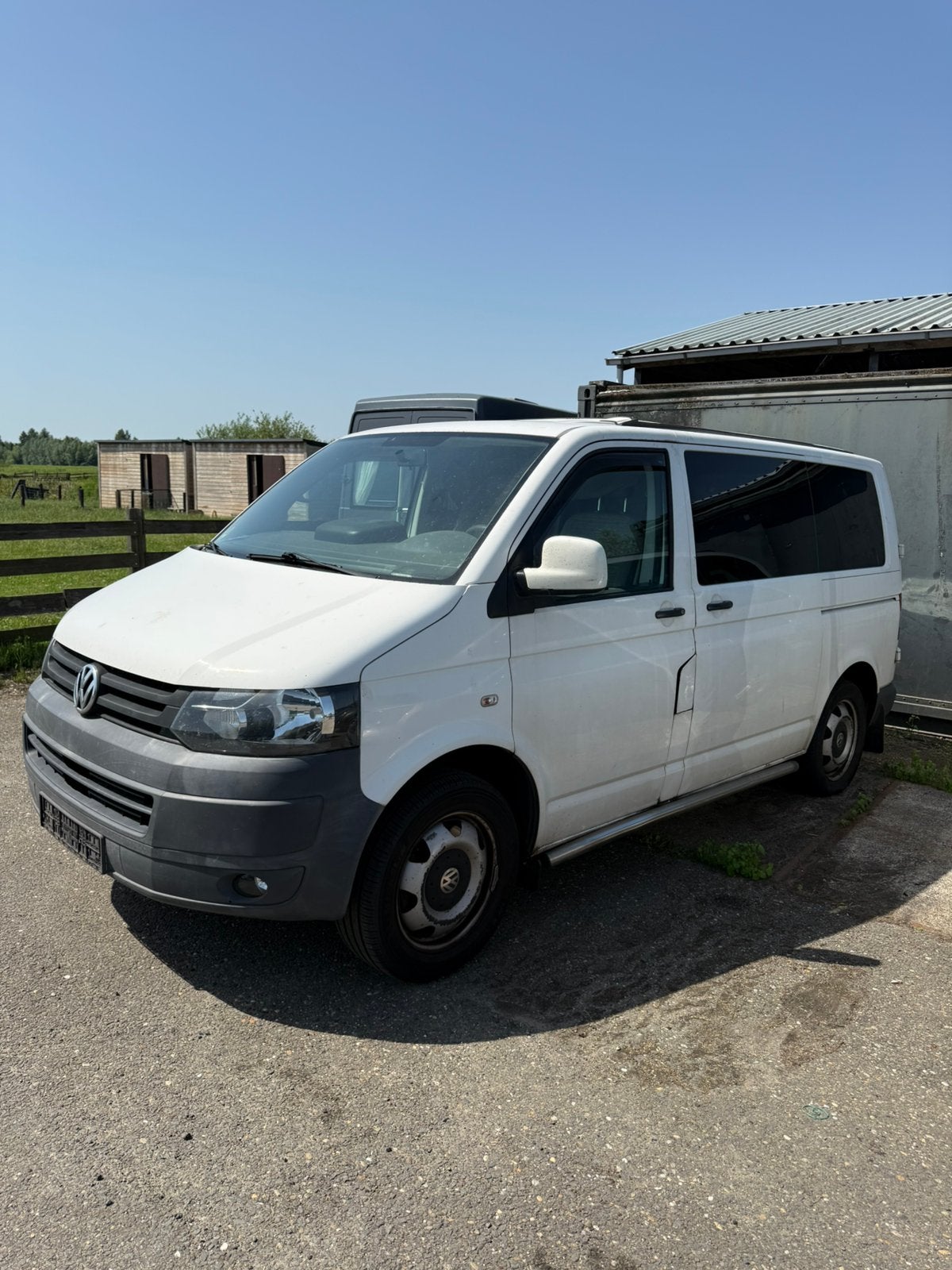 Volkswagen Transporter 2.0 TDI 132KW Kombi L1 DSG 2010 Wit, Auto's, 179 pk, 2500 kg, Wit, Bedrijf