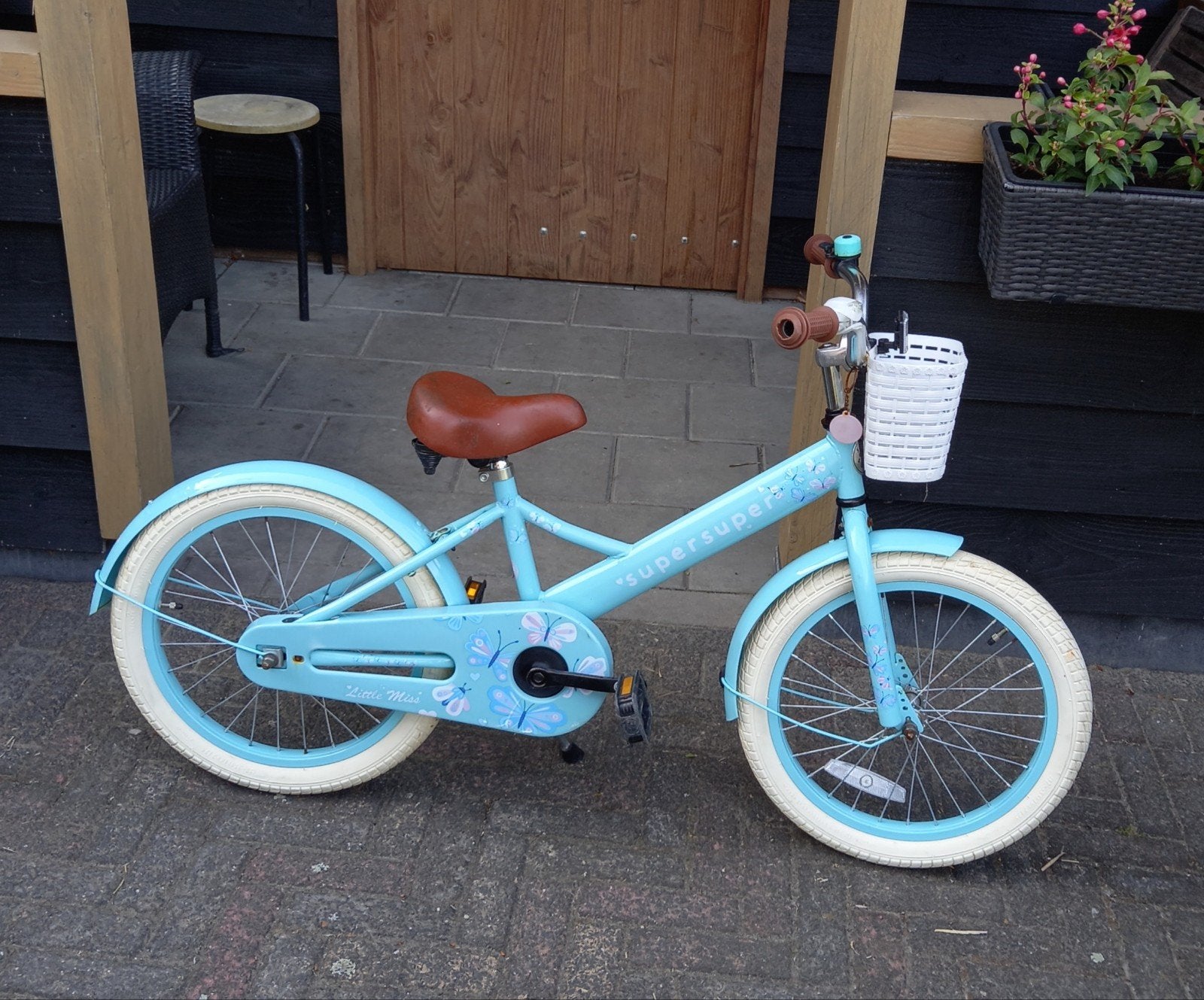 Kinderfietsje 18 inch, Ophalen, Zo goed als nieuw, 16 tot 20 inch