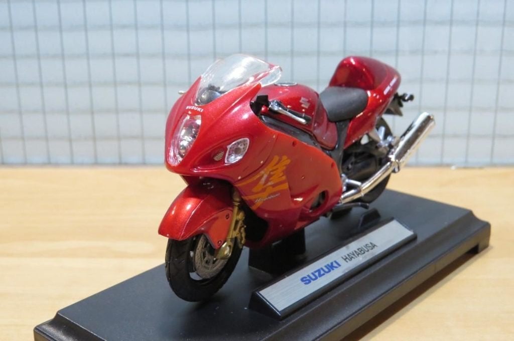 Suzuki GSX-R1300 Hayabusa 1:18, MayCheong, Nieuw, Ophalen of Verzenden, Motor