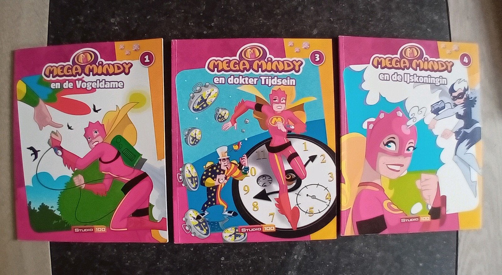 Mega Mindy leesboekjes, Cd's en Dvd's, Ophalen of Verzenden, Zo goed als nieuw