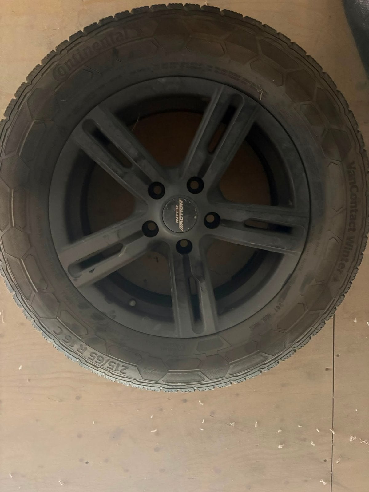 4 winterbanden op velg voor Opel Vivaro - 215/65 R16C, Auto-onderdelen, Banden en Velgen, Ophalen, 16 inch, Banden en Velgen, Winterbanden