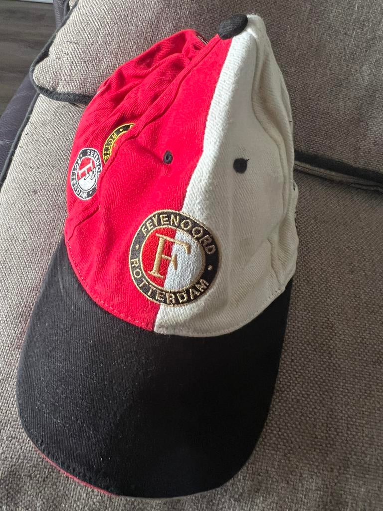 speciale Feyenoord cap uit 1993, Ophalen of Verzenden, Zo goed als nieuw, Feyenoord