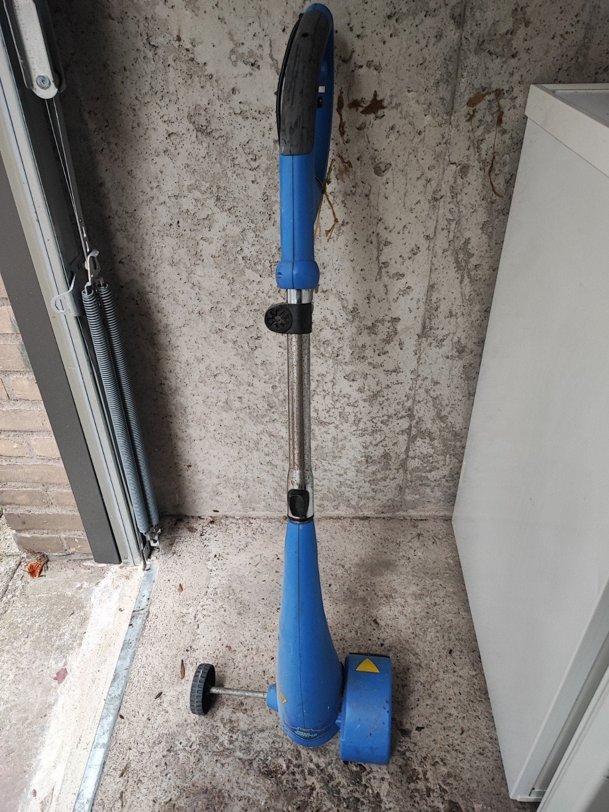Kinzo Elektrische Kantensnijder 400W - Gebruikt, Ophalen, Gebruikt, Kinzo, 10 tot 30 cm