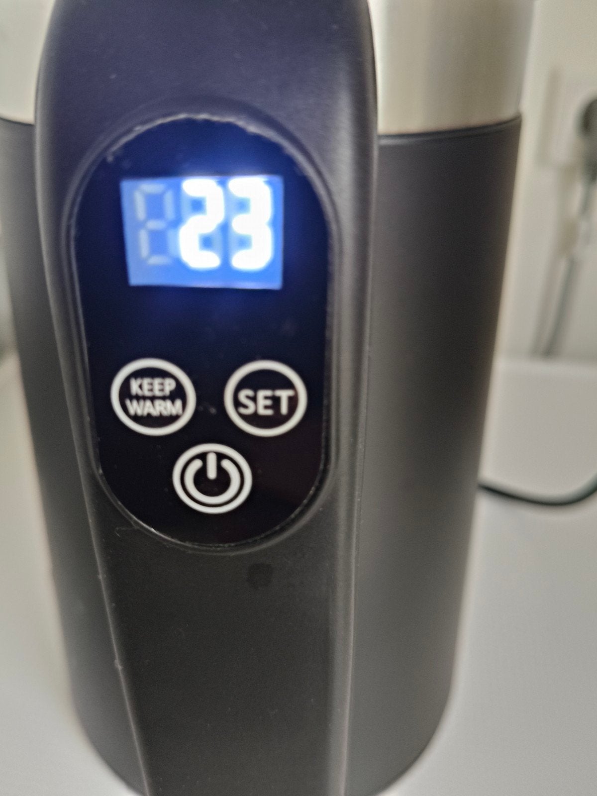 Bourgini Waterkoker Zwart - Nieuw, Witgoed en Apparatuur, Waterkokers, 1 tot 2 liter, Ophalen of Verzenden, Nieuw, Draadloos