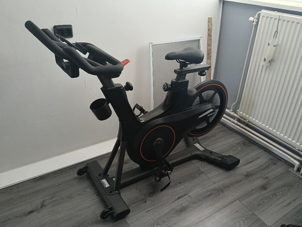 Cross fit fiets, Sport en Fitness, Fitnessmaterialen, Ophalen, Nieuw, Overige typen