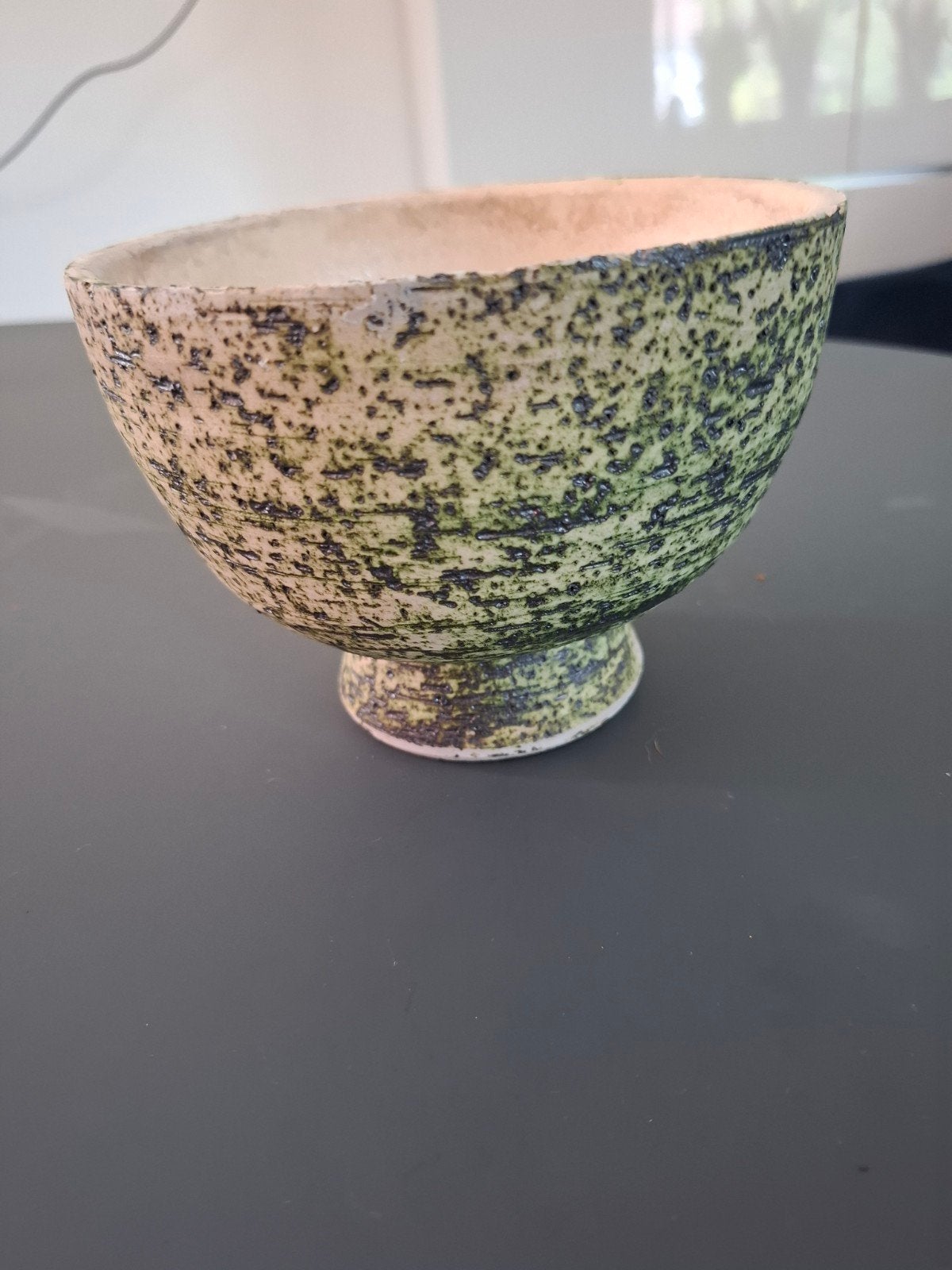 Vintage Bloempot op Voetje - Groen/Beige Gevlekt, Gebruikt, Meerkleurig, 10 cm, Ophalen of Verzenden