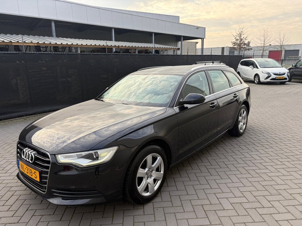 Audi A6 Avant 2.8 FSI Business Edition leder camera navi ala, Auto's, Audi, Euro 5, Start-stop-systeem, Gebruikt, Zwart