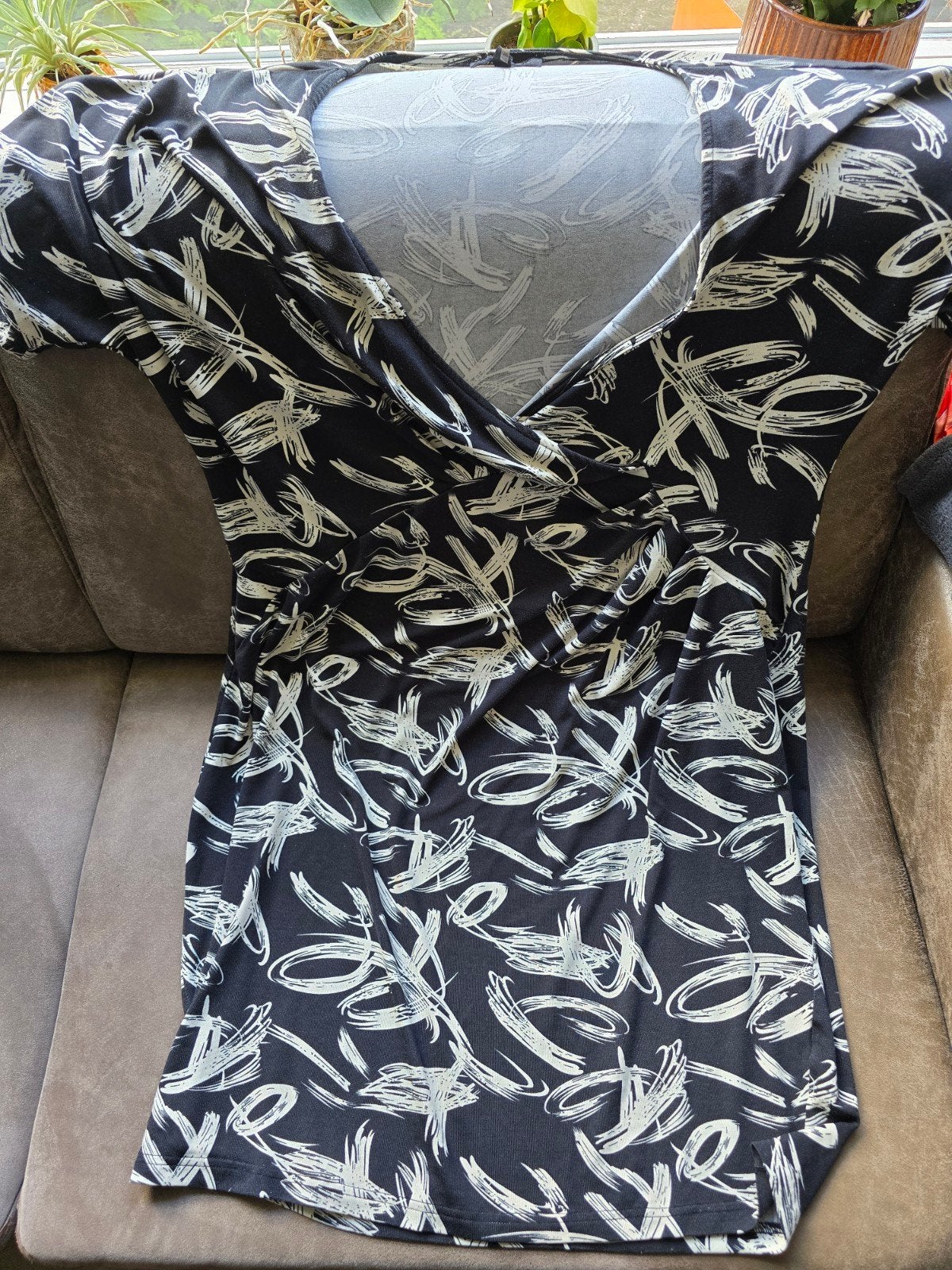 Zwarte jurk met witte print X-Two maat 52, Ophalen, Zo goed als nieuw, Maat 46/48 (XL) of groter, Zwart