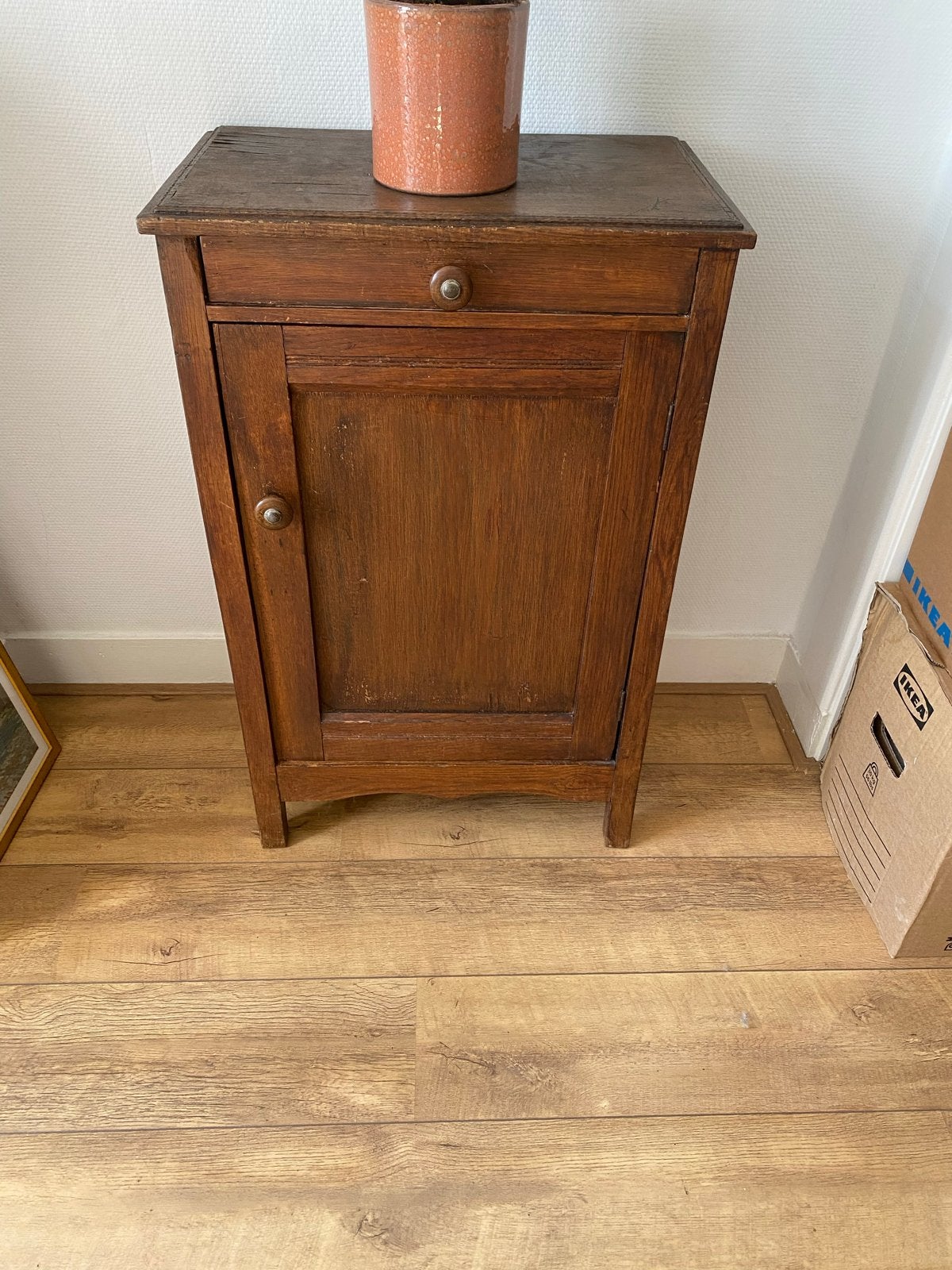 Vintage houten kastje, Antiek en Kunst, Antiek | Meubels | Kasten, Ophalen