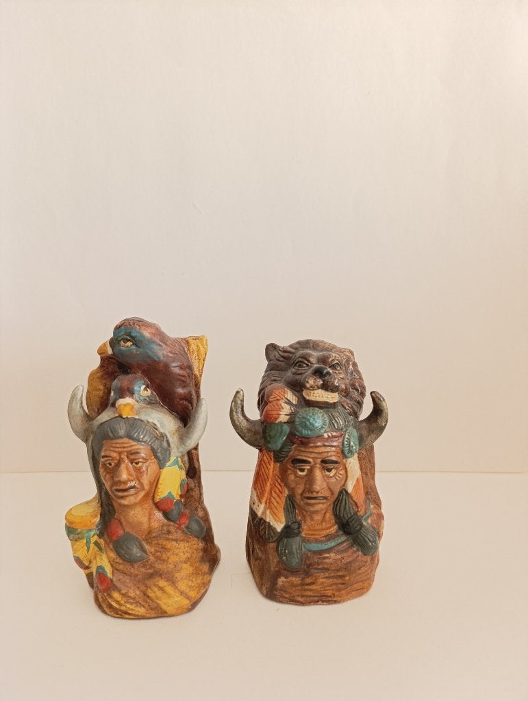 Twee indianen opperhoofd beeldjes, Ophalen of Verzenden, Nieuw, Mens