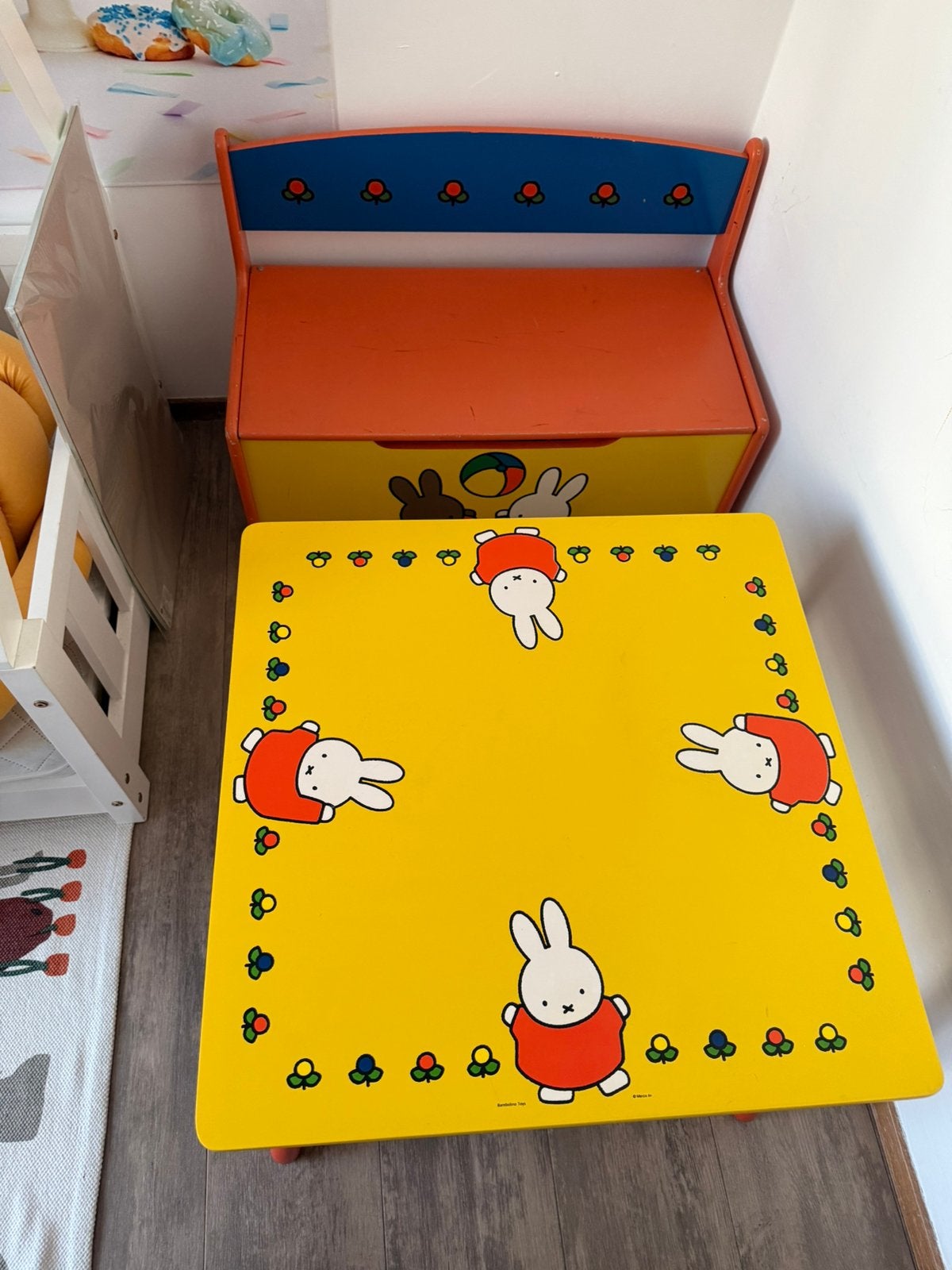 Nijntje tafel en bank, Ophalen, Gebruikt, Overige typen
