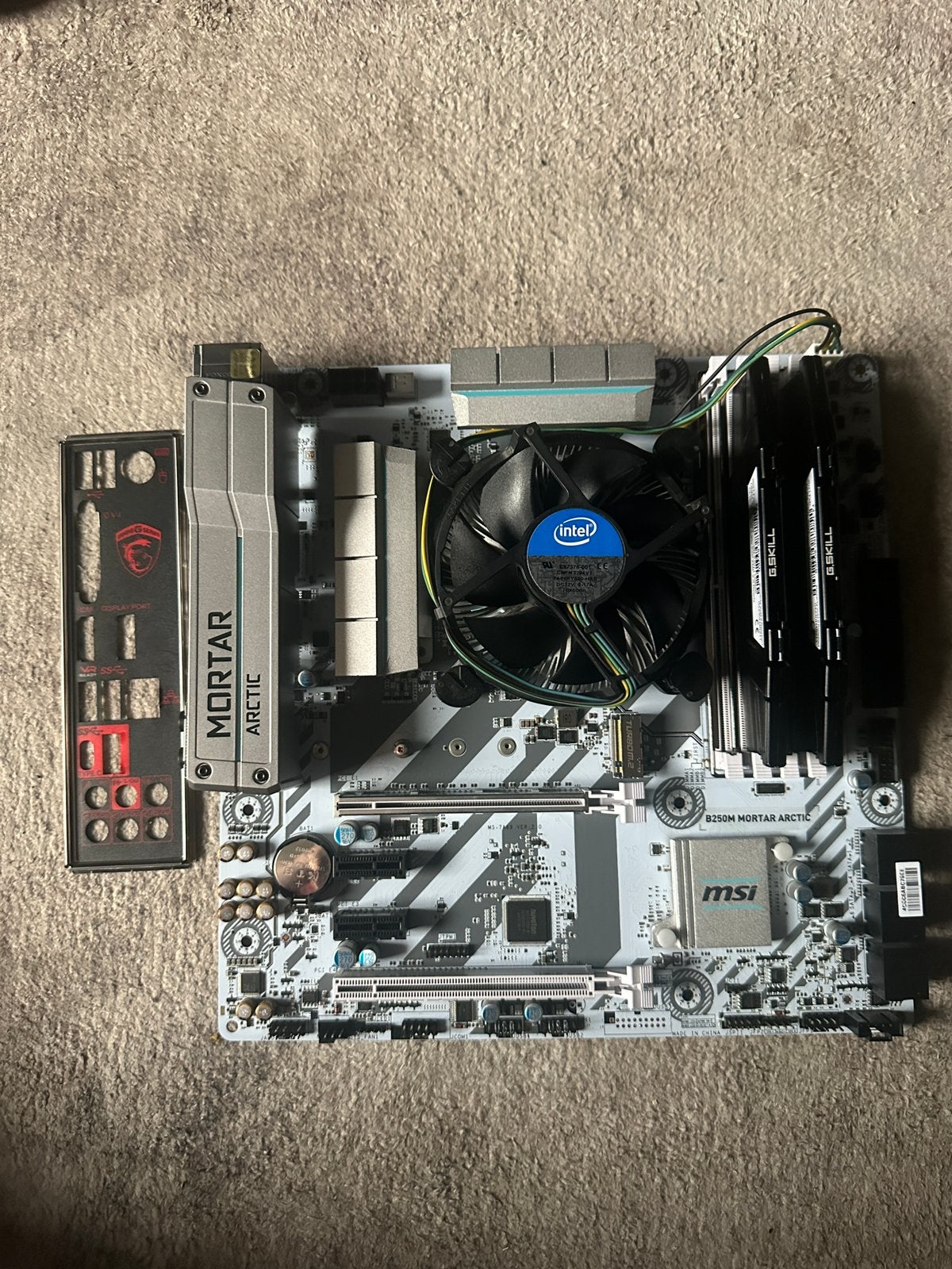 Msi b250m mortar arctic met i7-7700k en 8GB ddr4, Ophalen, Zo goed als nieuw, Intel, DDR4