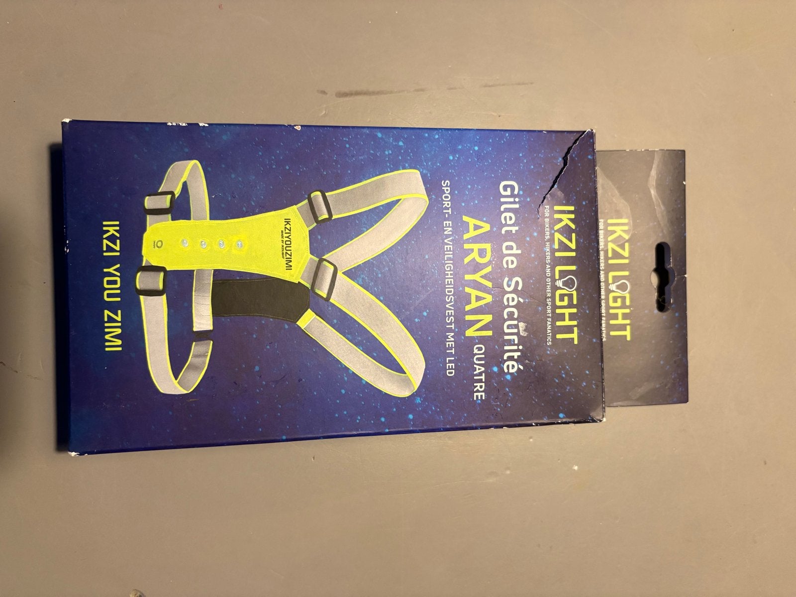 IKZI LIGHT Sport- en Veiligheidsvest met LED, Overige typen, Nieuw, Hardlopen, Ophalen