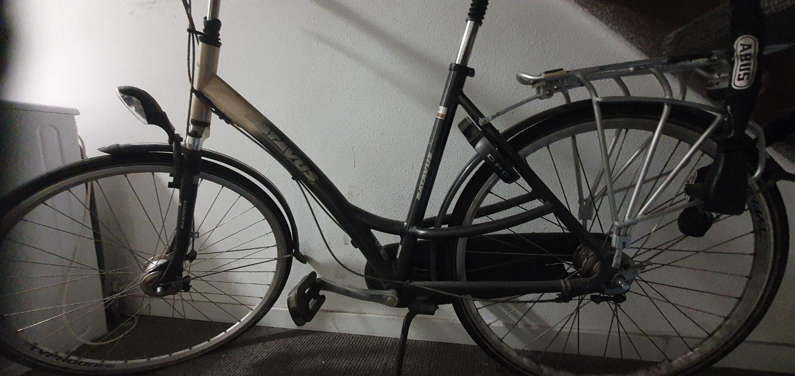 Batavus damesfiets met lage instap en versnellingen, Fietsen en Brommers, Fietsen | Dames | Damesfietsen, Velgrem, Batavus, Versnellingen