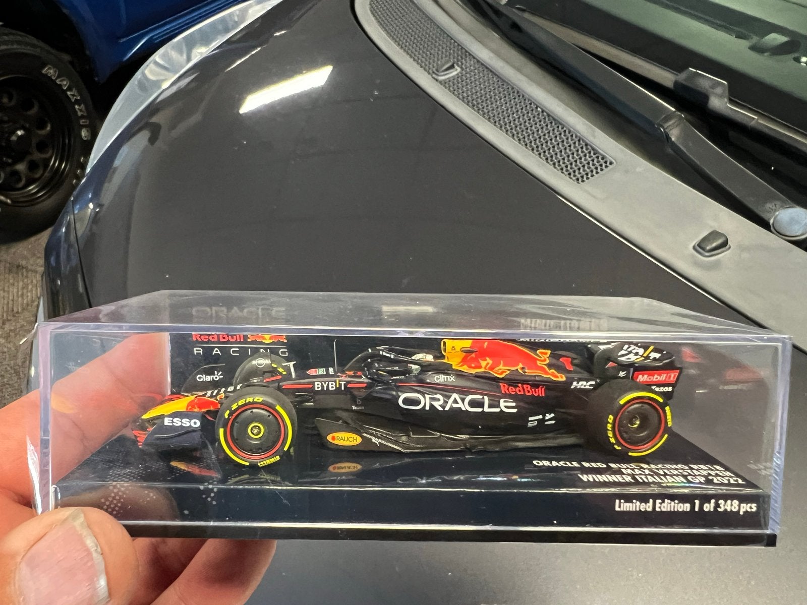Minichamps Red Bull Racing RB18 Max Verstappen GP 2022, Ophalen of Verzenden, Zo goed als nieuw, Formule 1